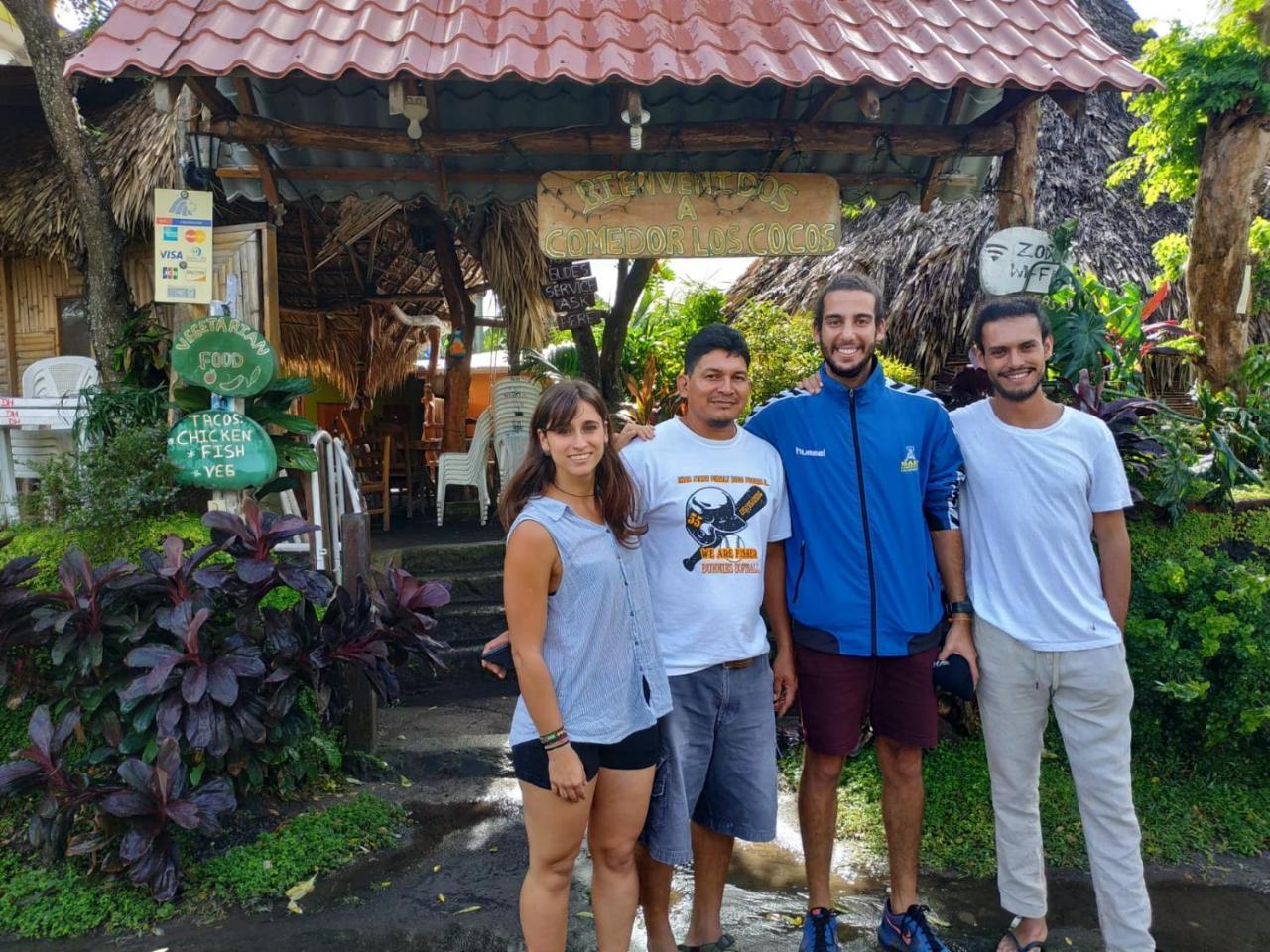 Hotel Restaurante Cocos